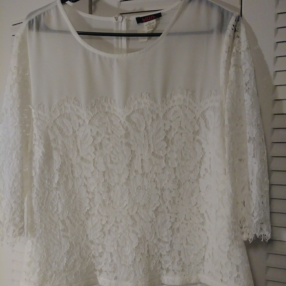 Lace flower print shirt